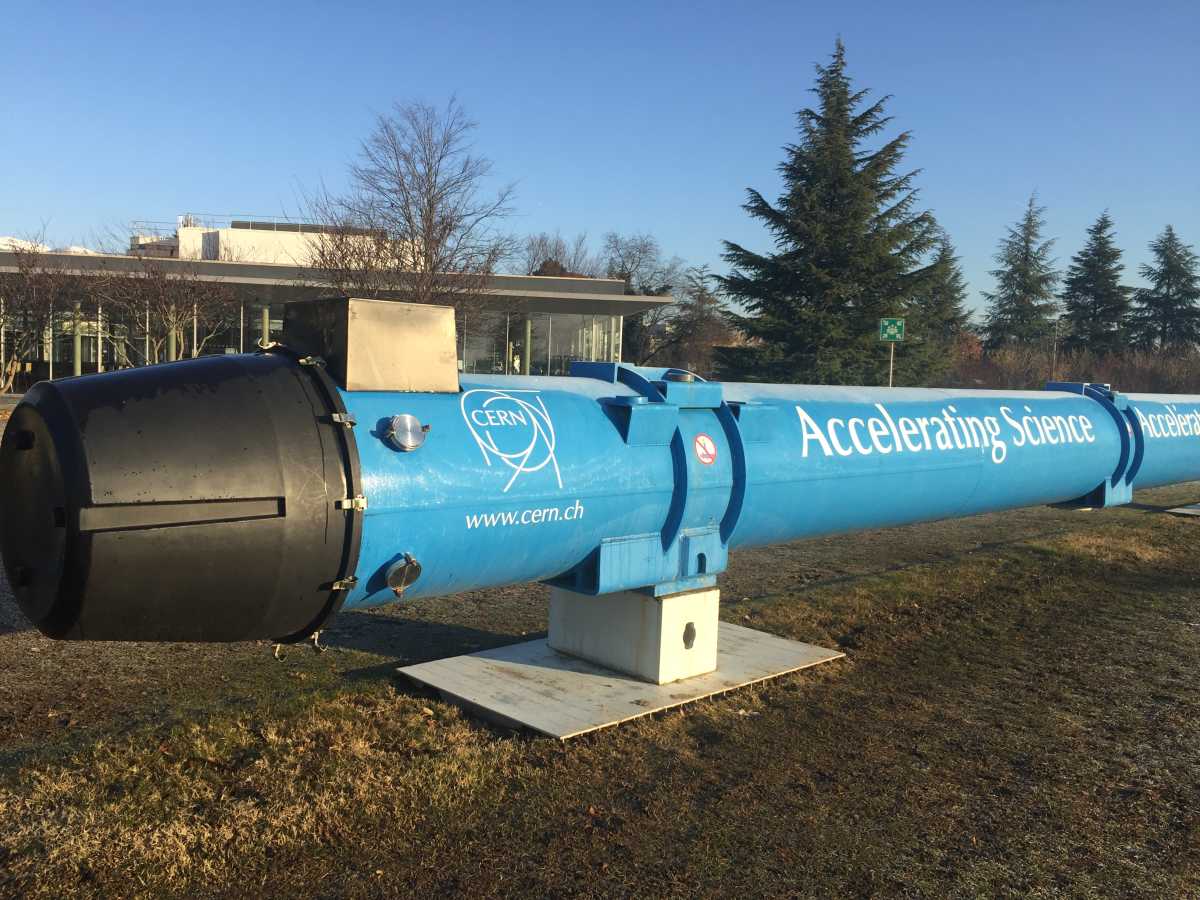 A dipole magnet from the LHC accelerator outside restaurant #1 at CERN - 16th February, 2019